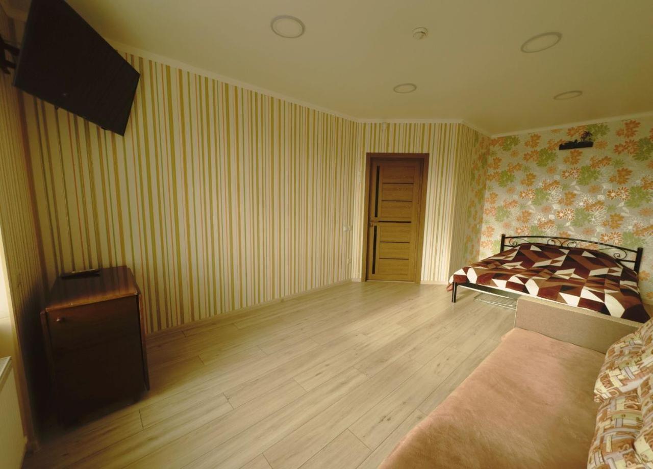нові біля софіївського парка Apartment *